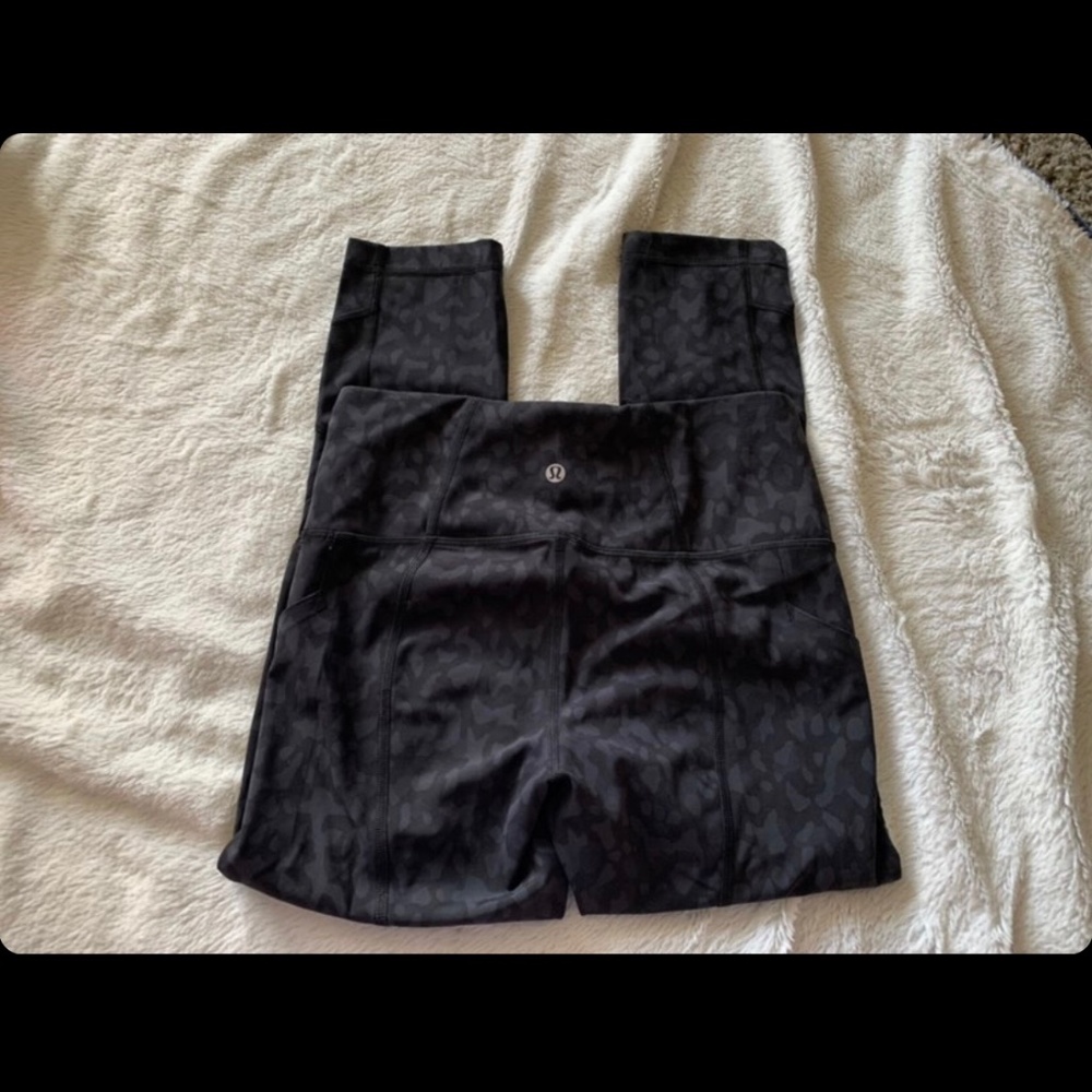 Lululemon leggings